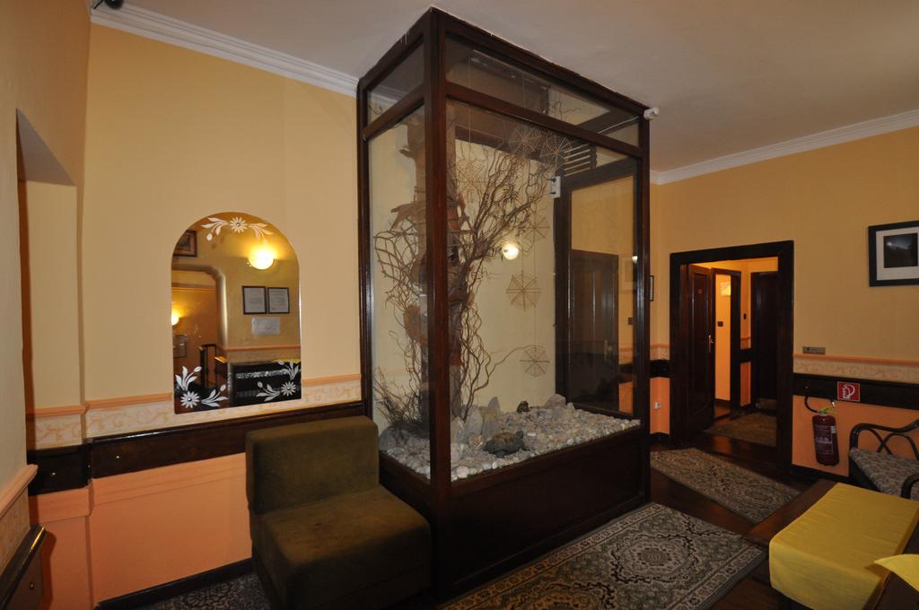 Garni -Hotel Barbakan Levoca Exterior photo
